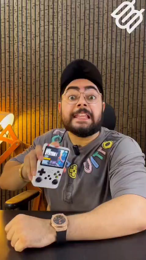 R36S Retro Handheld Game Console With 64G 3.5 Inch IPS Screen Built-In 20000+ Classic Games Open Source Linux System Portable Pocket Video Player With 3200Mah Batter